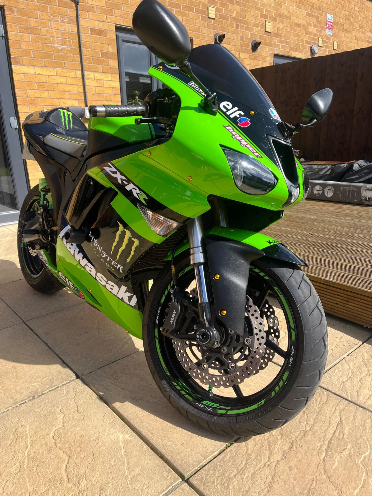 Super Sports bikes for sale in Kent | AutoTrader Bikes